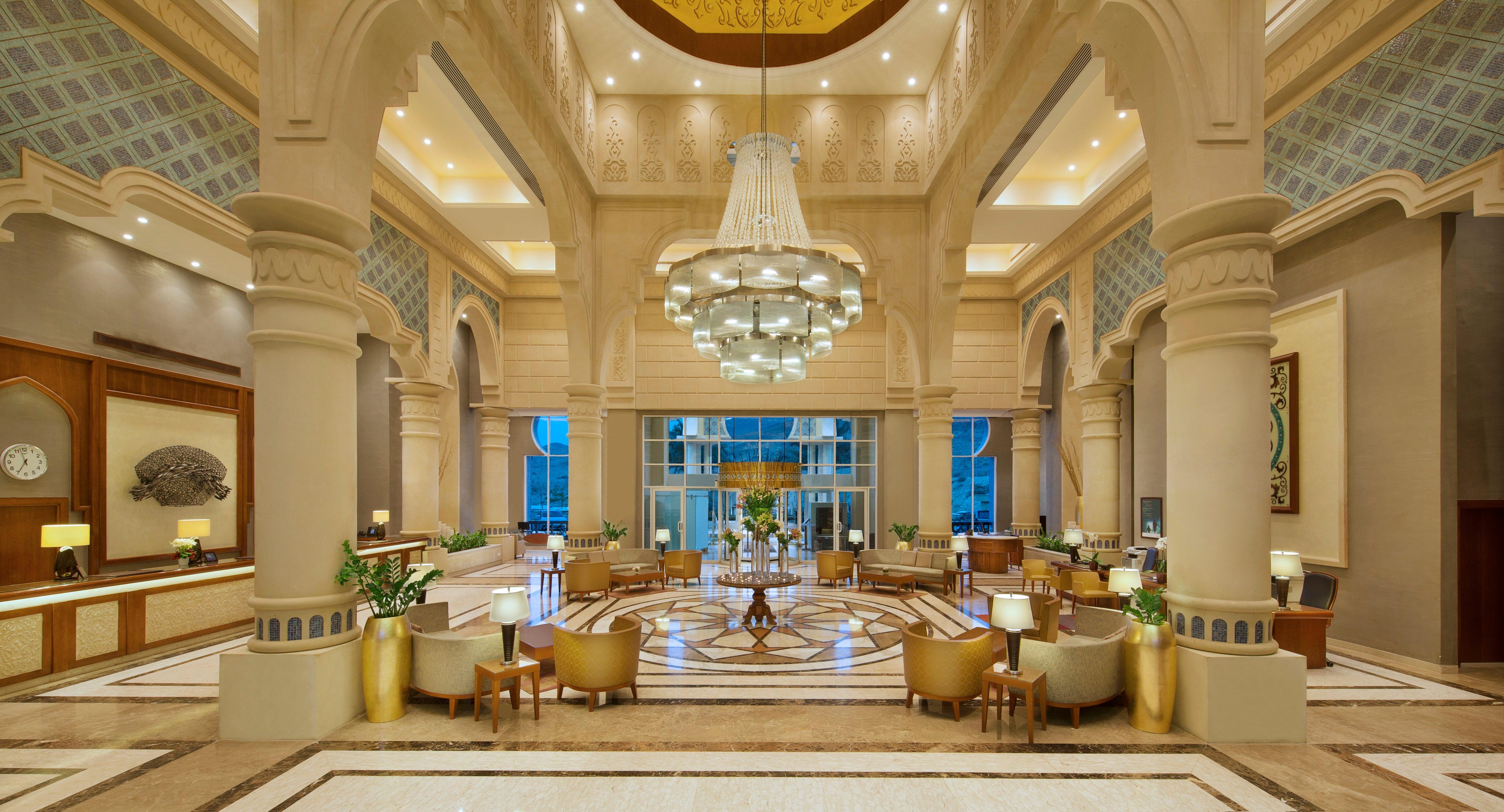 คราวน์ พลาซา จอร์แดน เดดซี รีสอร์ต แอนด์ สปา Hotel Sweimeh ภายนอก รูปภาพ Lobby