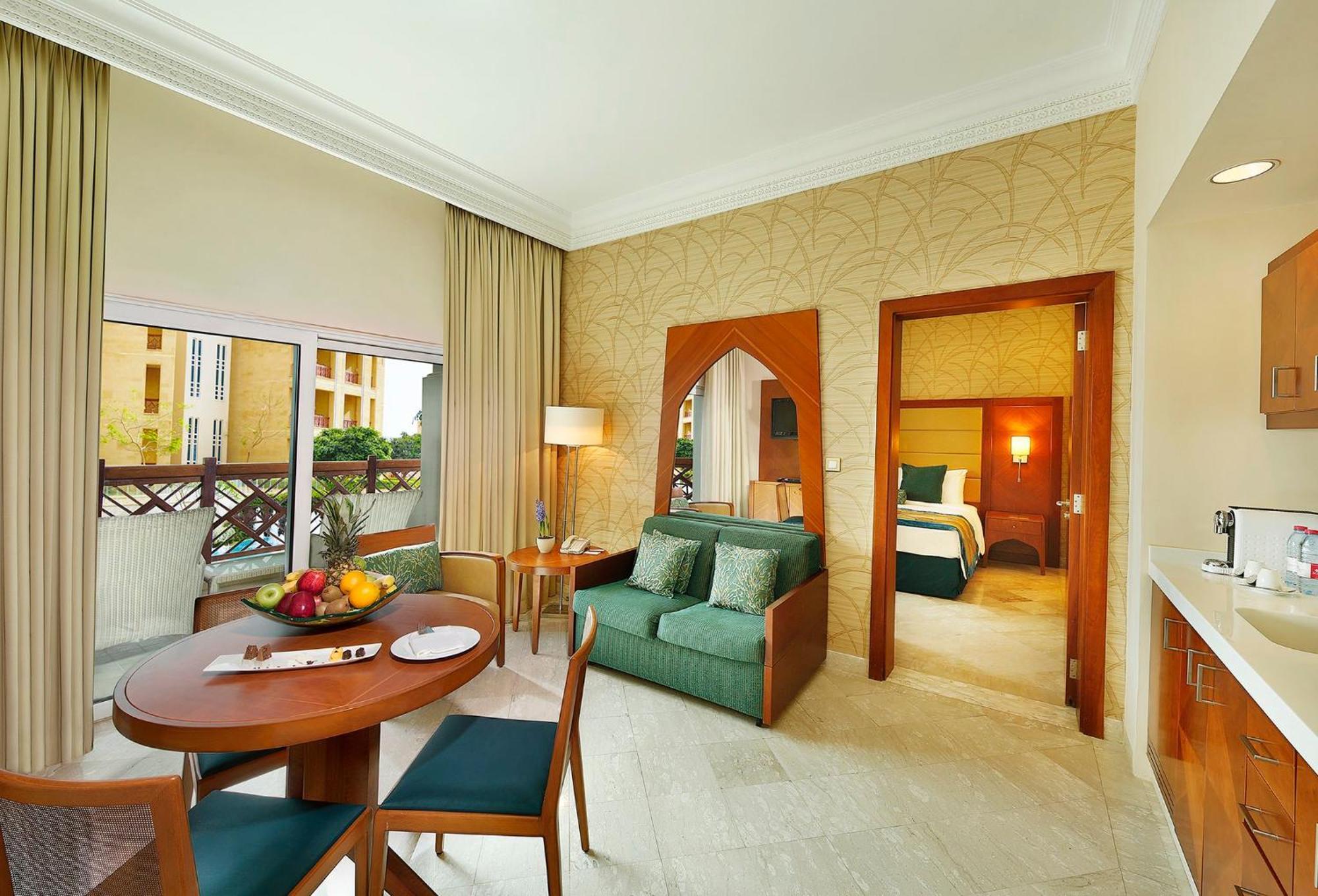 คราวน์ พลาซา จอร์แดน เดดซี รีสอร์ต แอนด์ สปา Hotel Sweimeh ภายนอก รูปภาพ